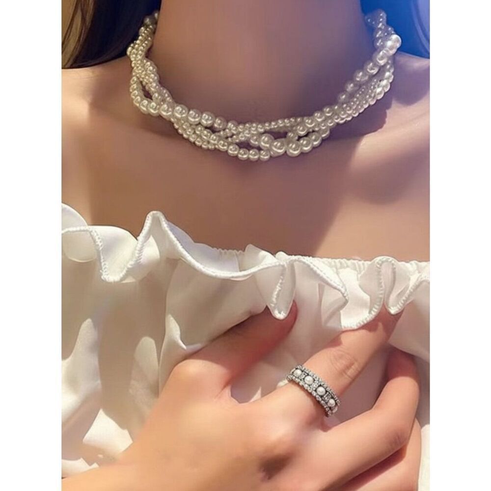 Minimalist Twisted Beaded Pearl Choker Necklace Timeless Classic Imitation Pearl